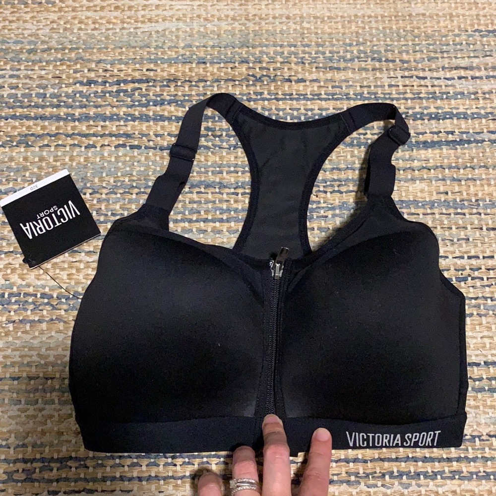 Victoria Sport Bra 32 D Black Racer Back Zip Front sports Victoria Secret